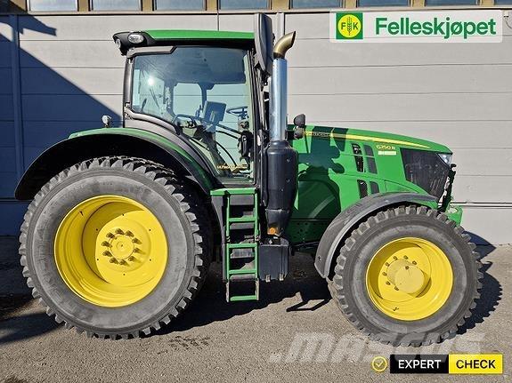 John Deere 6250R Traktoriai