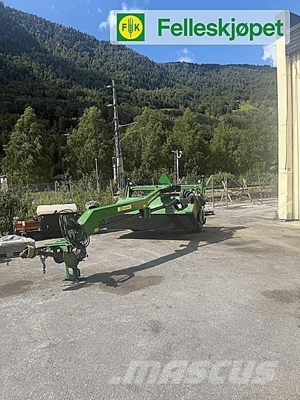 John Deere 630 Kiti pašarų derliaus nuėmimo įrengimai