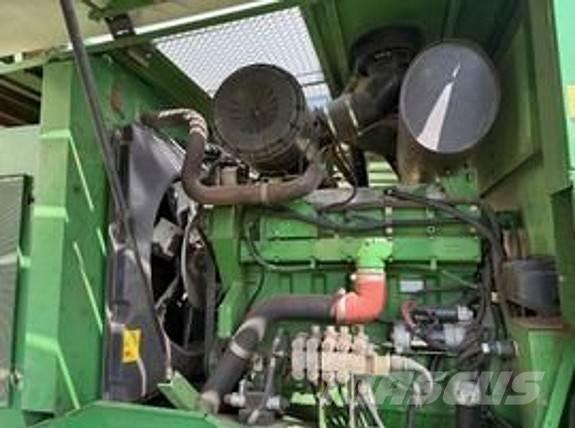 John Deere 7300 Kiti pašarų derliaus nuėmimo įrengimai