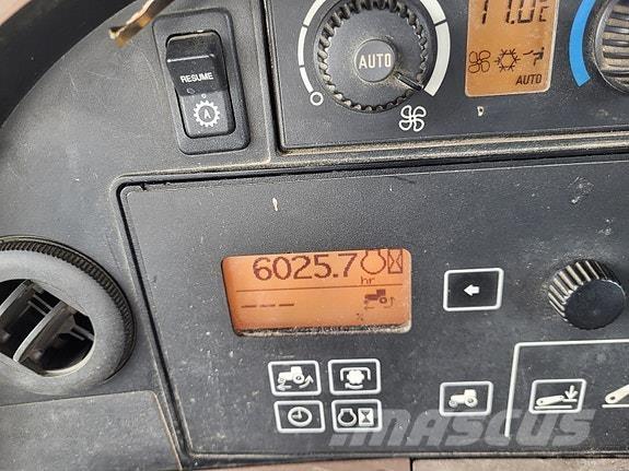 John Deere 7720 Traktoriai