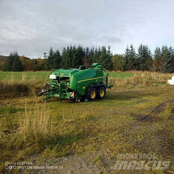 John Deere C441R Ritinių presai