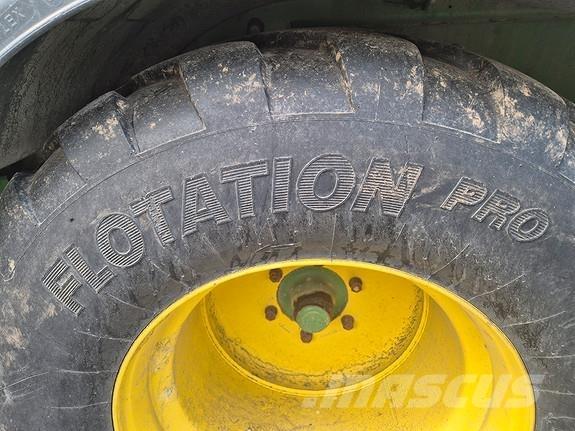 John Deere C441R Ritinių presai