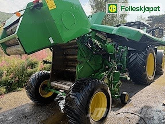 John Deere F440R Ritinių presai