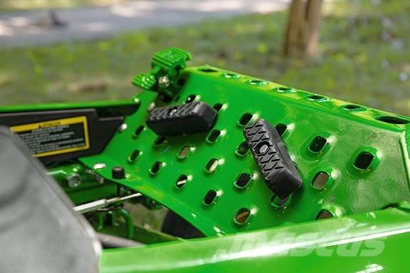 John Deere Z950R Aplinkos tvarkymas - Kita