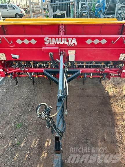 Junkkari 3000T Mineralinių trąšų barstytuvai