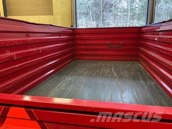 Junkkari J5 Kita kelių ir sniego technika