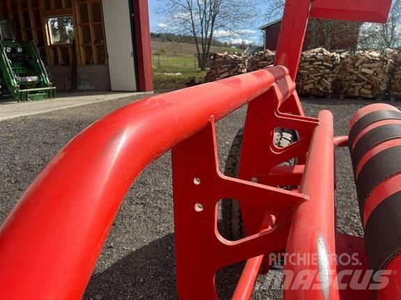 Kuhn RW1610 Ritinių presai