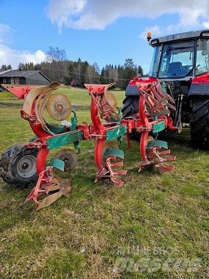 Kverneland 150S Apverčiamieji plūgai