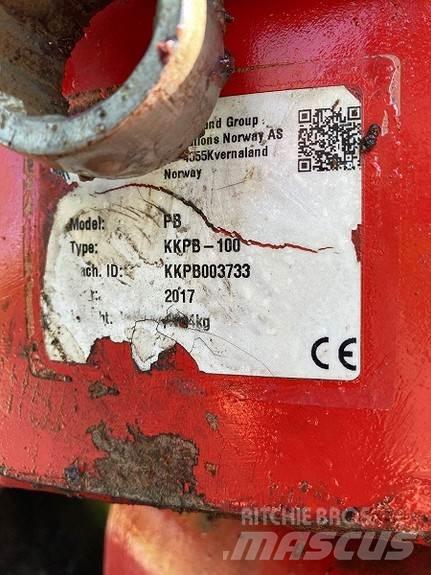 Kverneland PB-100 Apverčiamieji plūgai