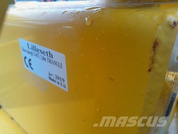 Lilleseth 300 Kita kelių ir sniego technika