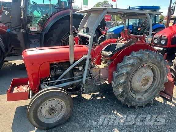 Massey Ferguson 35 Traktoriai