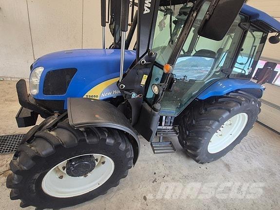 New Holland T5050 Traktoriai