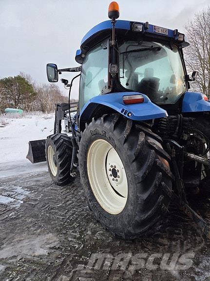 New Holland T6020 Traktoriai