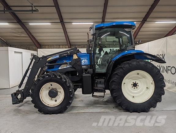 New Holland TS135A Traktoriai