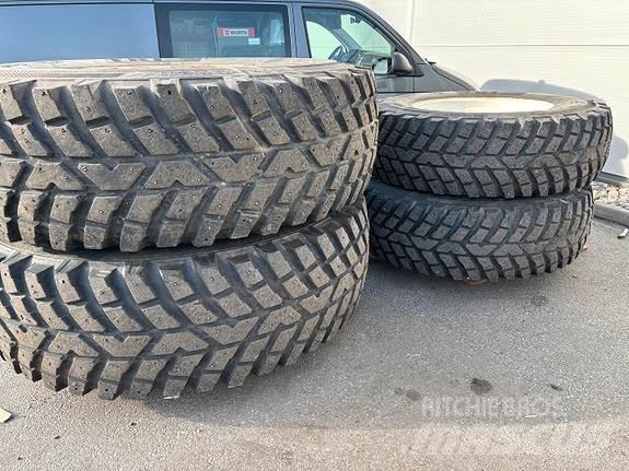 Nokian TRI 2 Padangos, ratai ir ratlankiai