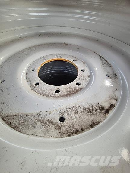 Nokian TRI2 Padangos, ratai ir ratlankiai