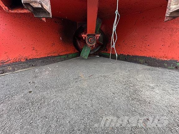 Orkel V-fres Sniego pūstuvai