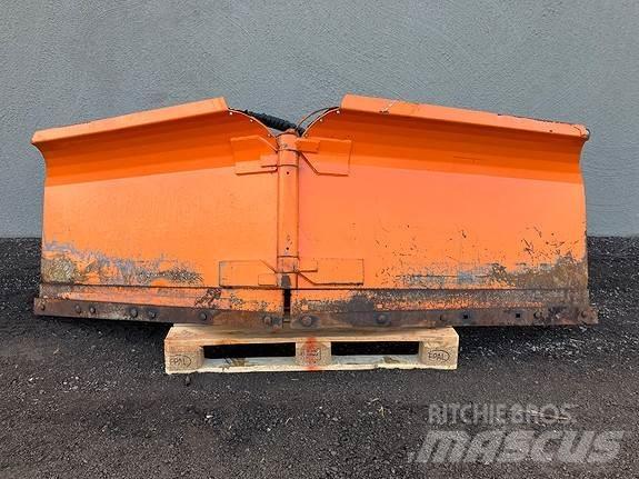 Pronar PUV-3000 Sniego peiliai ir valytuvai