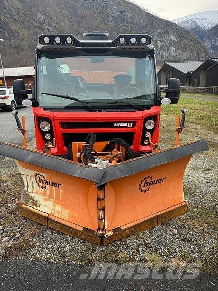 Reform T7 X Traktoriai