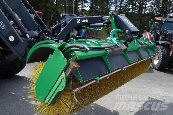 Sami HB-3000 Kita kelių ir sniego technika