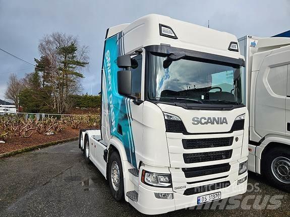 Scania R560 A6x2NB Naudoti vilkikai