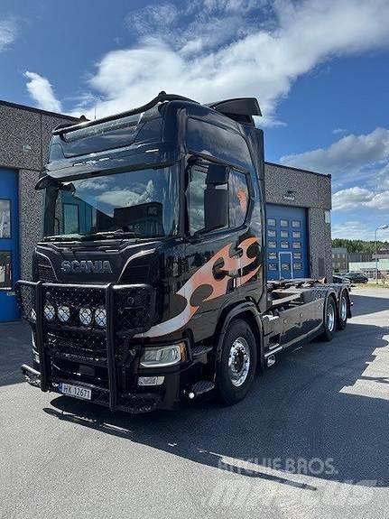 Scania R580LB6X4Nb Savivarčiai su kabeliniu keltuvu
