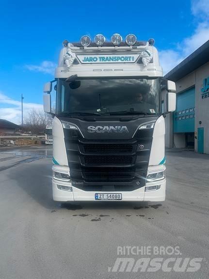 Scania R650 6X4 Naudoti vilkikai