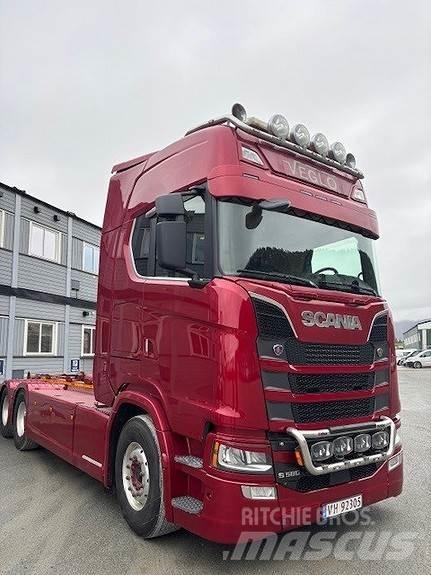 Scania S 580 Savivarčiai su kabeliniu keltuvu