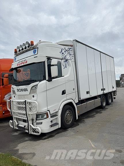 Scania S650B6X2NB Sunkvežimiai su dengtu kėbulu