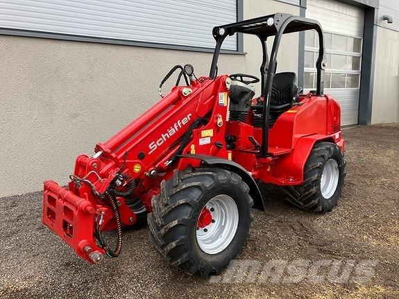 Schäffer 3550T Traktoriai