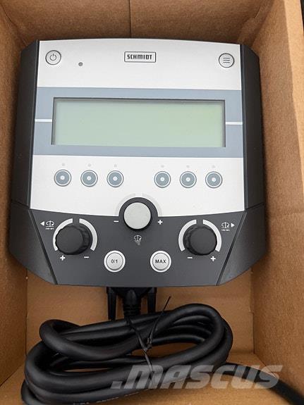 Schmidt Traxos S15 Kita kelių ir sniego technika