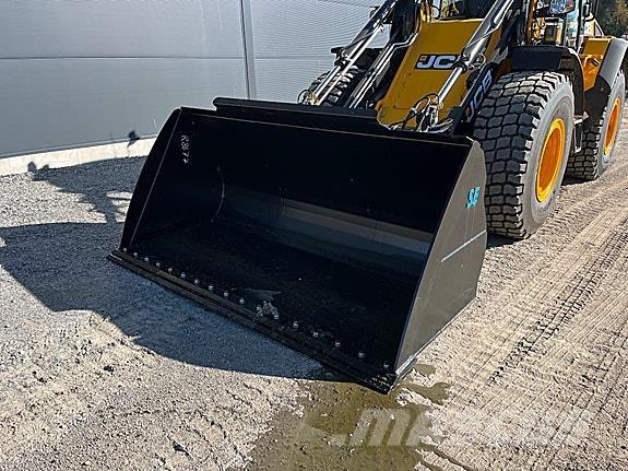  SE Universal Žemės ūkis - Kita