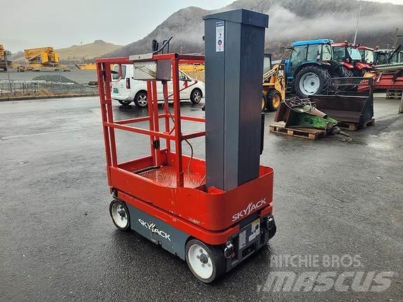 SkyJack SJ16 Kiti keltuvai ir platformos