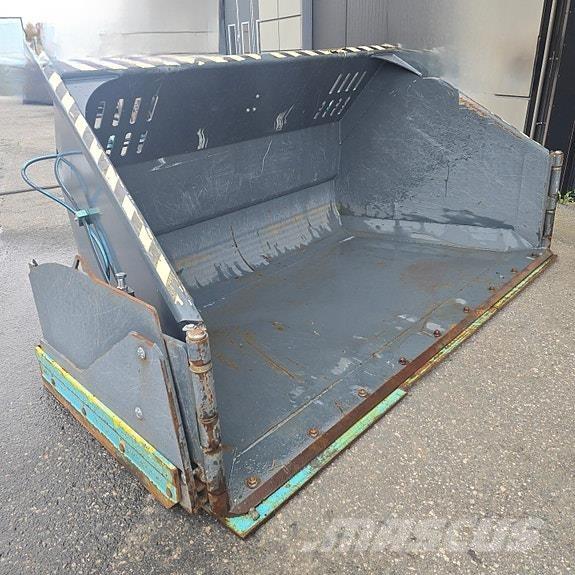 Stark SL 2800/5000 Naudoti ratiniai krautuvai