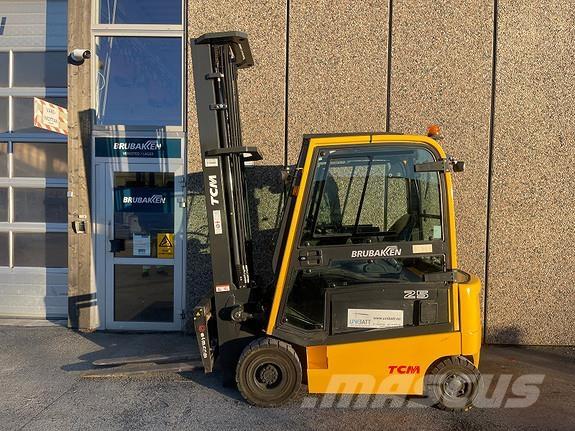 TCM FB25 51848 Dyzeliniai krautuvai