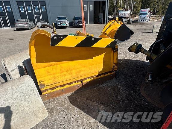 Tellefsdal V-90 Sniego peiliai ir valytuvai