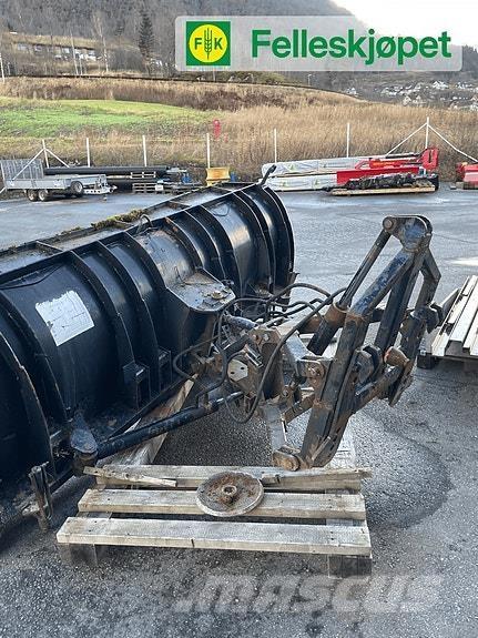  Tellesfdal 330 Sniego peiliai ir valytuvai