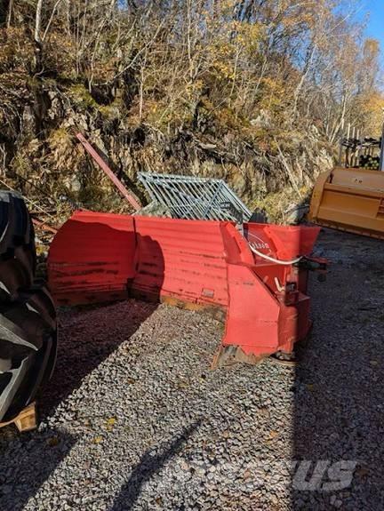 Tokvam ut430 Sniego peiliai ir valytuvai