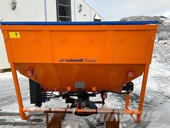  Traxos S15 VEP-490 Smėlio ir druskos barstytuvai