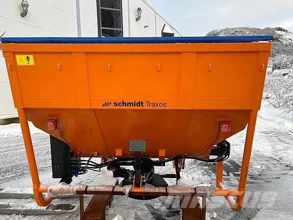  Traxos S15 VEP-490 Smėlio ir druskos barstytuvai