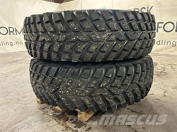  TRI 2 Vinterdekk Traktoriai