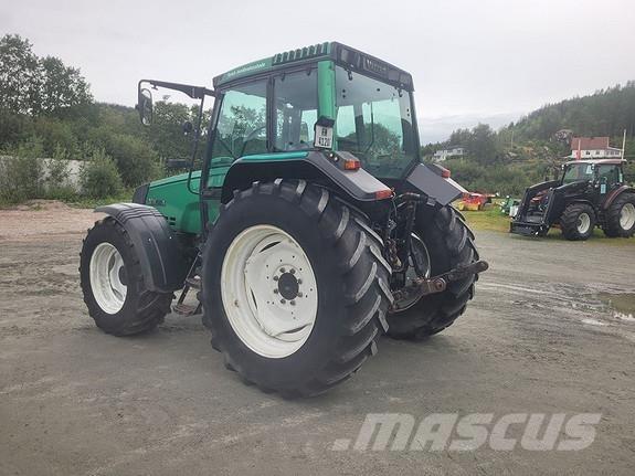 Valtra 6750-4 Traktoriai