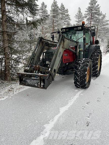 Valtra 6750-4 Traktoriai
