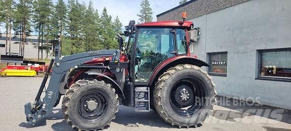 Valtra A114 Traktoriai