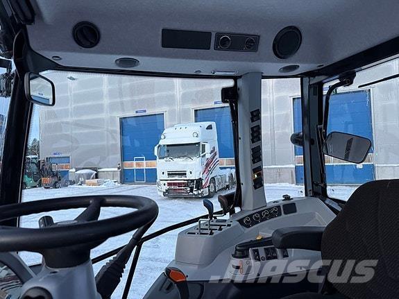 Valtra A75 Traktoriai