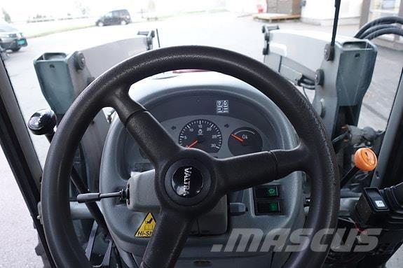 Valtra A85 Traktoriai