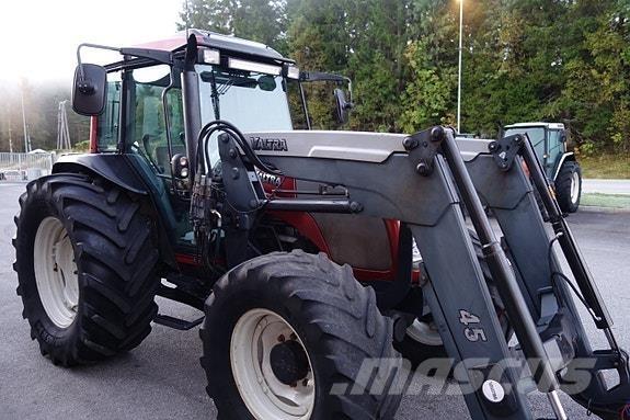 Valtra A85 Traktoriai