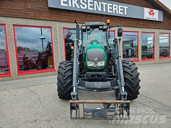 Valtra A92 Traktoriai