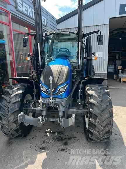 Valtra G135 Activ Traktoriai