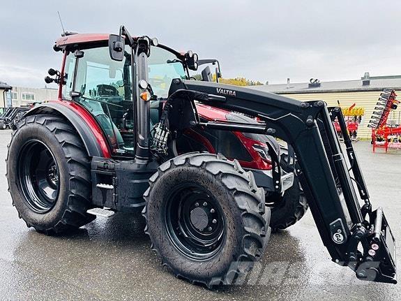 Valtra G135 Active Traktoriai